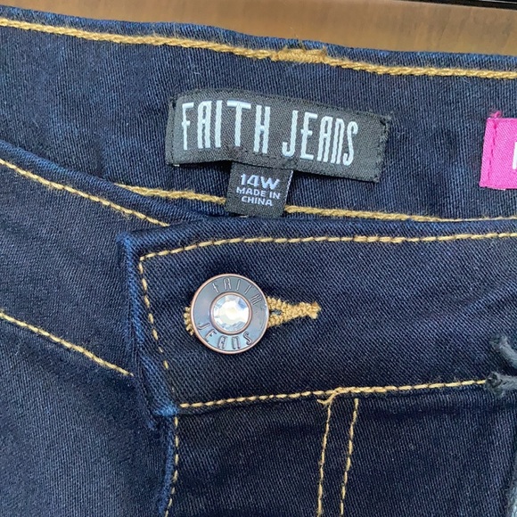 Faith Jeans short sky hi rise core control cuffed jean short 14W - Picture 10 of 15